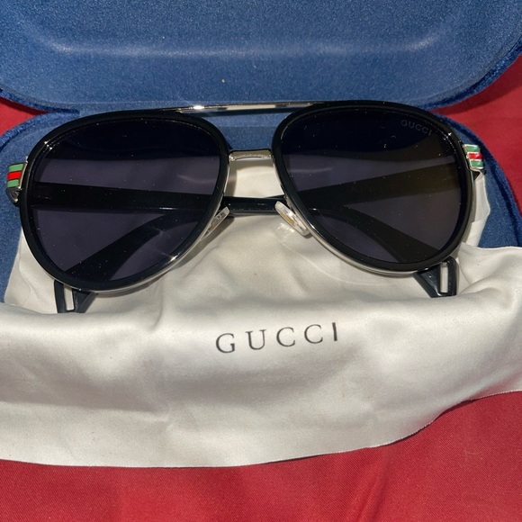 Gucci Aviator sunglasses/ frames - Picture 12 of 14